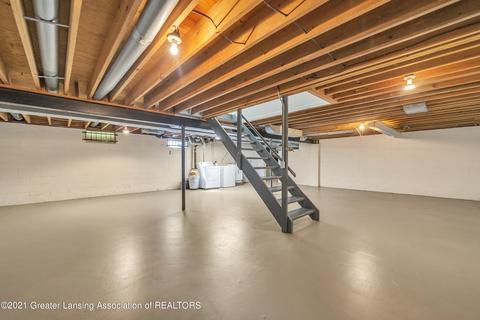 2153 E Raleigh Dr, Okemos, MI 48864 photo 33