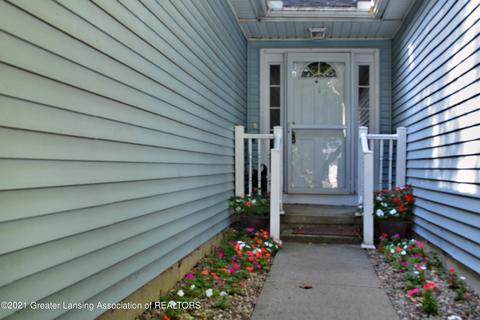 3325 Cooley Dr, Lansing, MI 48911 photo 42