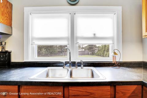 13070 Turner Rd, Dewitt, MI 48820 photo 10