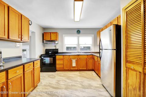 13070 Turner Rd, Dewitt, MI 48820 photo 9