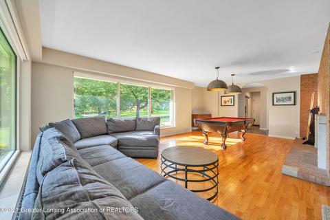 4658 Chippewa Dr, Okemos, MI 48864 photo 6