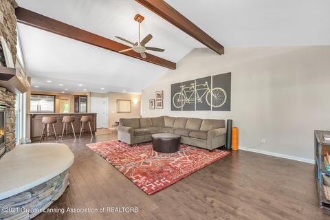 4658 Chippewa Dr, Okemos, MI 48864 photo 18