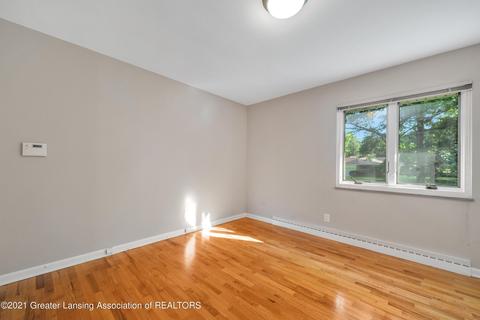 4658 Chippewa Dr, Okemos, MI 48864 photo 34