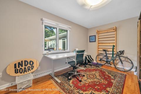4658 Chippewa Dr, Okemos, MI 48864 photo 29