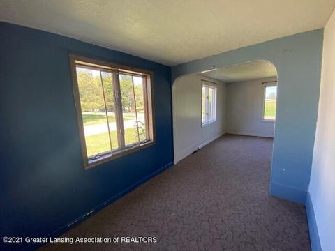 14318 S Grange Rd, Eagle, MI 48822 photo 11
