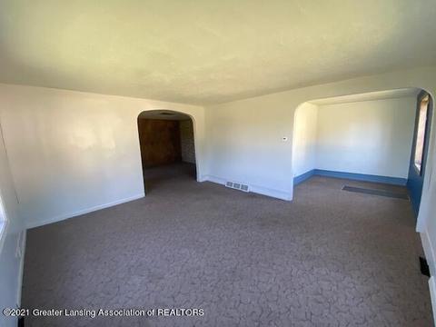 14318 S Grange Rd, Eagle, MI 48822 photo 10