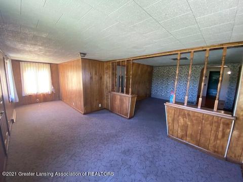 14318 S Grange Rd, Eagle, MI 48822 photo 4