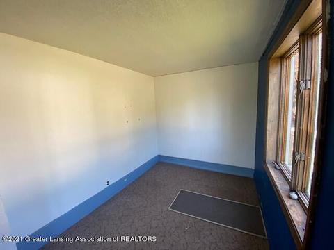 14318 S Grange Rd, Eagle, MI 48822 photo 12