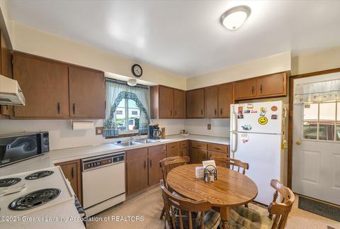 5193 E Taft Rd, Saint Johns, MI 48879 photo 8