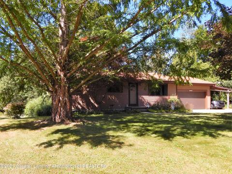13330 Wood Rd, Bath, MI 48808 photo 3