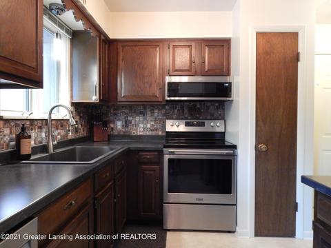 13330 Wood Rd, Bath, MI 48808 photo 8
