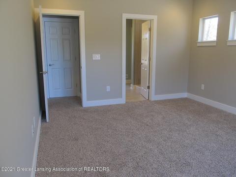404 Constitution Ave, Brooklyn, MI 49230 photo 23