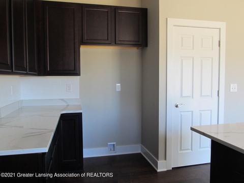 404 Constitution Ave, Brooklyn, MI 49230 photo 13