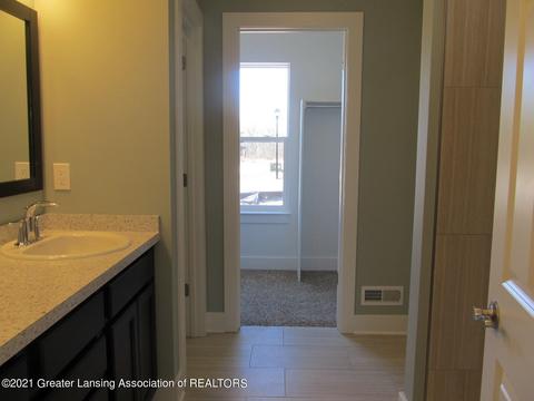 404 Constitution Ave, Brooklyn, MI 49230 photo 24