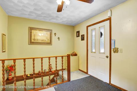 10561 S Chandler Rd, Dewitt, MI 48820 photo 4