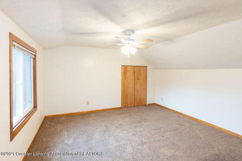 5686 School St, Haslett, MI 48840 photo 22