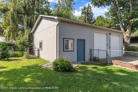 318 E Middle St, Williamston, MI 48895 photo 31