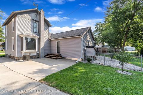318 E Middle St, Williamston, MI 48895 photo 33