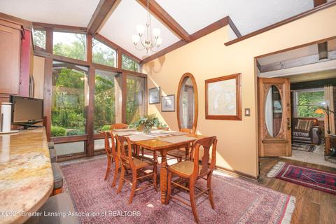 9224 Warner Rd, Haslett, MI 48840 photo 17