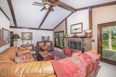 9224 Warner Rd, Haslett, MI 48840 photo 28