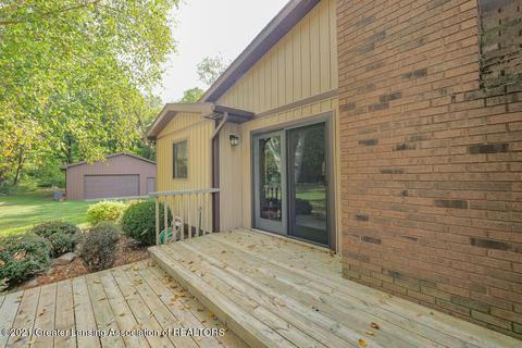 9224 Warner Rd, Haslett, MI 48840 photo 31
