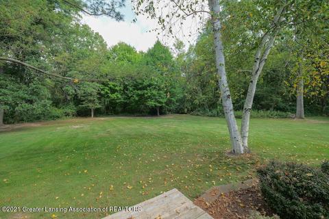 9224 Warner Rd, Haslett, MI 48840 photo 11