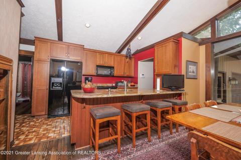 9224 Warner Rd, Haslett, MI 48840 photo 21