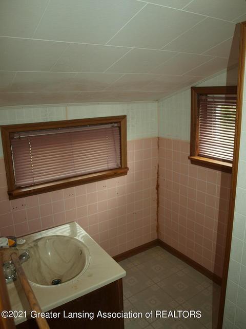 9581 E Prior Rd, Durand, MI 48429 photo 30