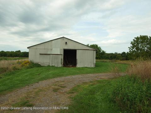 9581 E Prior Rd, Durand, MI 48429 photo 14