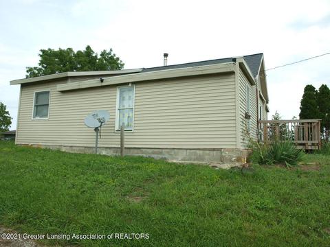 9581 E Prior Rd, Durand, MI 48429 photo 13