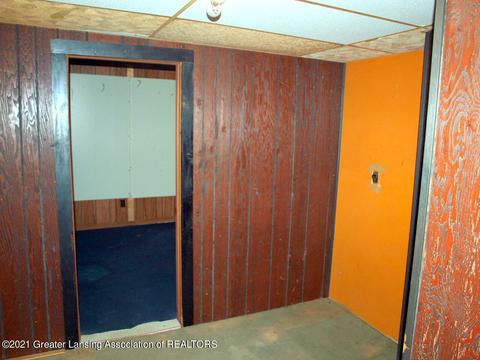 9581 E Prior Rd, Durand, MI 48429 photo 24