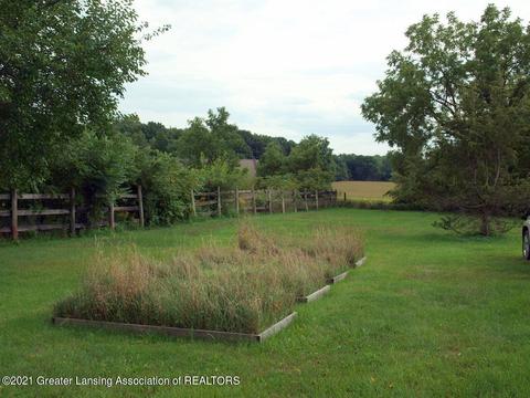 9581 E Prior Rd, Durand, MI 48429 photo 15