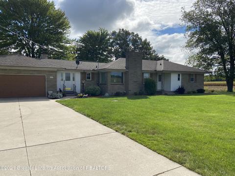1223 S Dewitt Rd, Saint Johns, MI 48879 photo 1