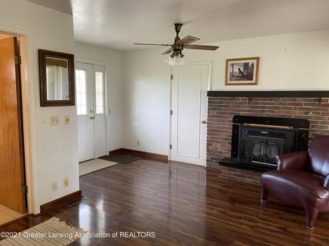 1223 S Dewitt Rd, Saint Johns, MI 48879 photo 8