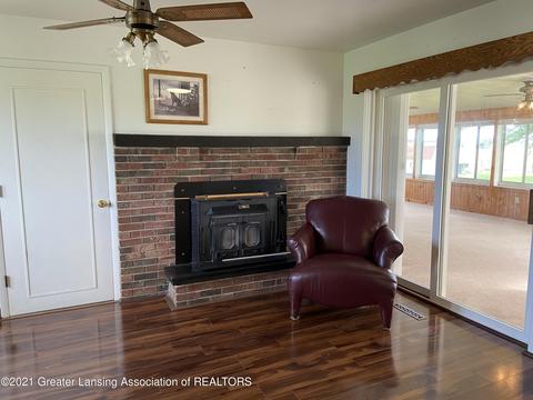 1223 S Dewitt Rd, Saint Johns, MI 48879 photo 9