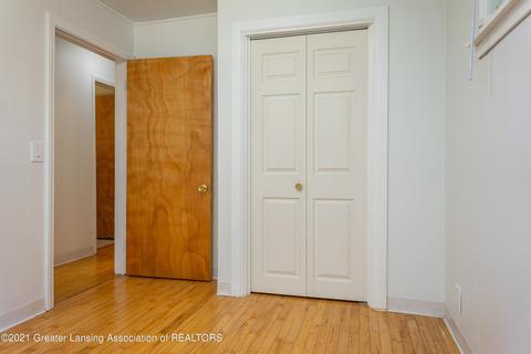 6185 Marsh Rd, Haslett, MI 48840 photo 29