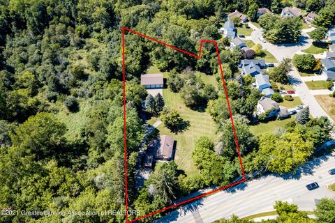 6185 Marsh Rd, Haslett, MI 48840 photo 12