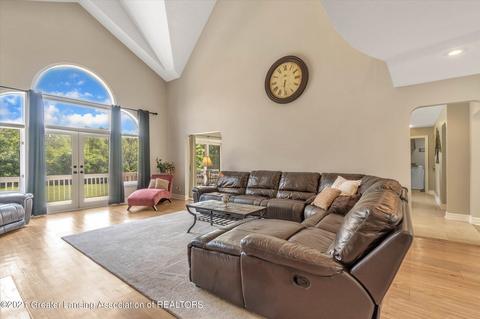 129 Quail Run Rd, Dewitt, MI 48820 photo 8
