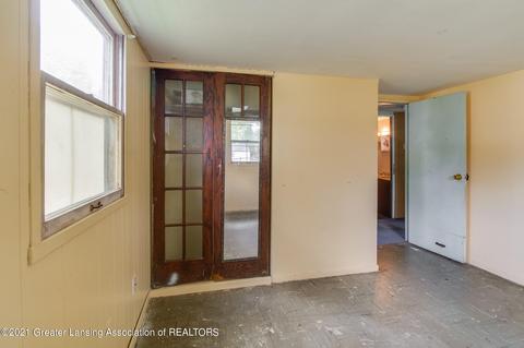 819 Pine St, Dewitt, MI 48820 photo 22