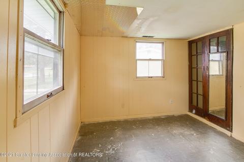 819 Pine St, Dewitt, MI 48820 photo 23