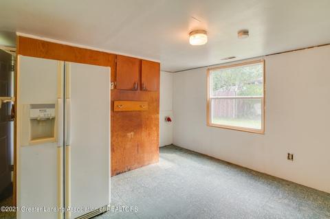 819 Pine St, Dewitt, MI 48820 photo 17