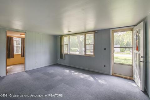 819 Pine St, Dewitt, MI 48820 photo 10