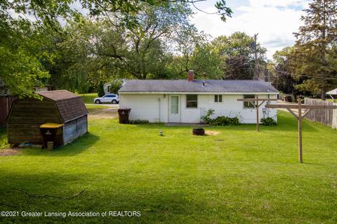 819 Pine St, Dewitt, MI 48820 photo 28