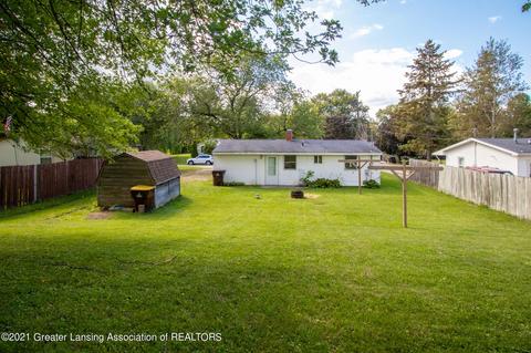 819 Pine St, Dewitt, MI 48820 photo 30