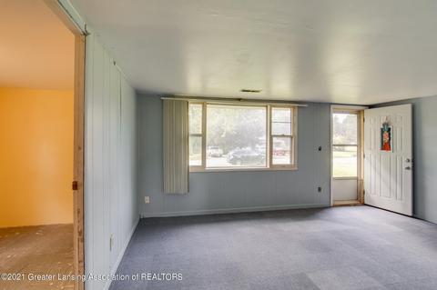 819 Pine St, Dewitt, MI 48820 photo 7