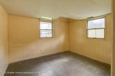 819 Pine St, Dewitt, MI 48820 photo 24
