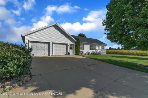 8600 W Lehman Rd, Dewitt, MI 48820 photo 2