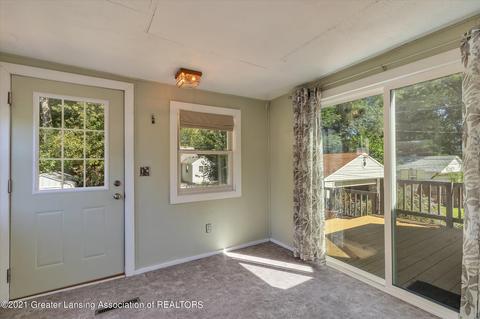 643 Paris Ave, Lansing, MI 48910 photo 15