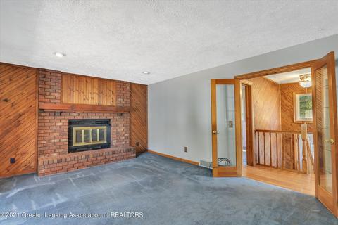 643 Paris Ave, Lansing, MI 48910 photo 5
