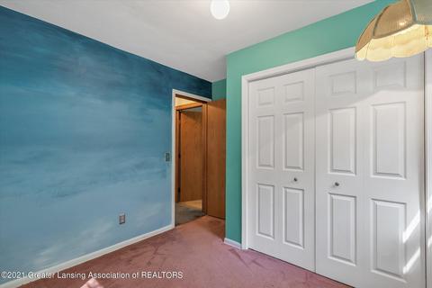 643 Paris Ave, Lansing, MI 48910 photo 21
